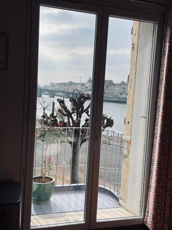 Belle Maison De Ville En Bord De Saone Saint-Laurent-sur-Saone ภายนอก รูปภาพ
